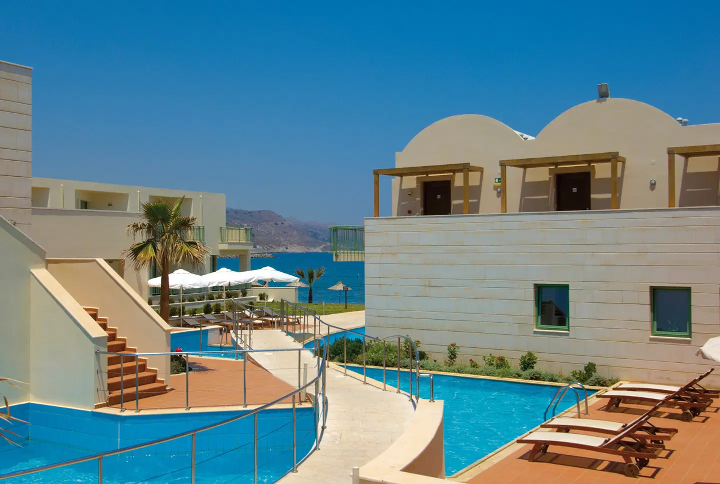 Giannoulis Grand Bay Beach Resort OUTDOOR_POOL