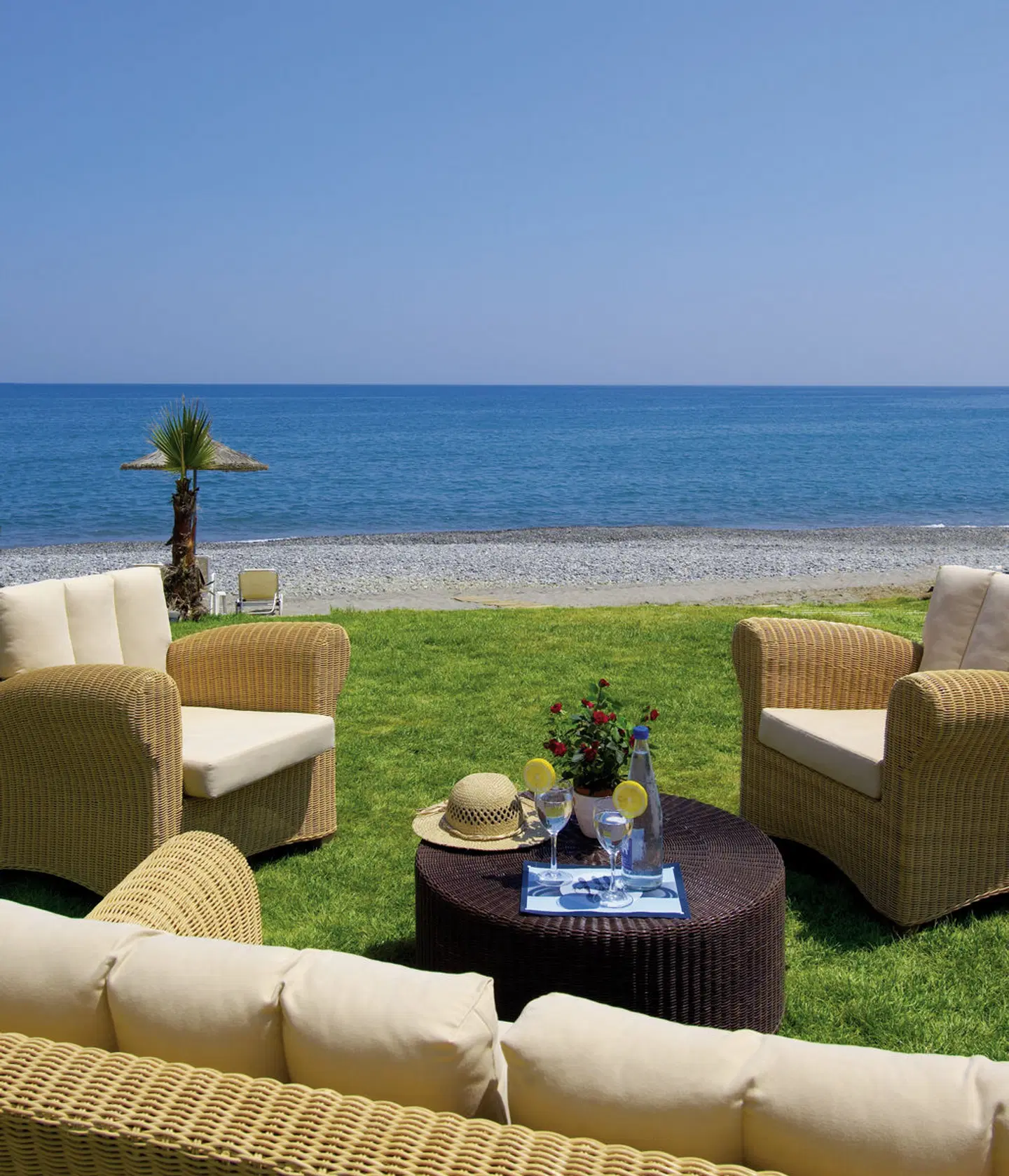 Giannoulis Grand Bay Beach Resort Terrasse