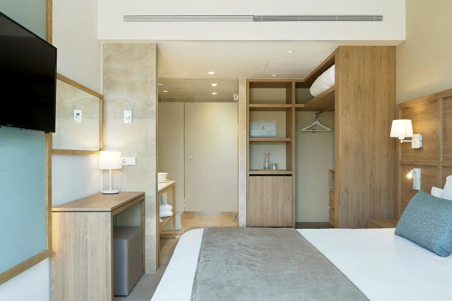 Iberostar Waves Cala Domingos ROOM_EXAMPLE