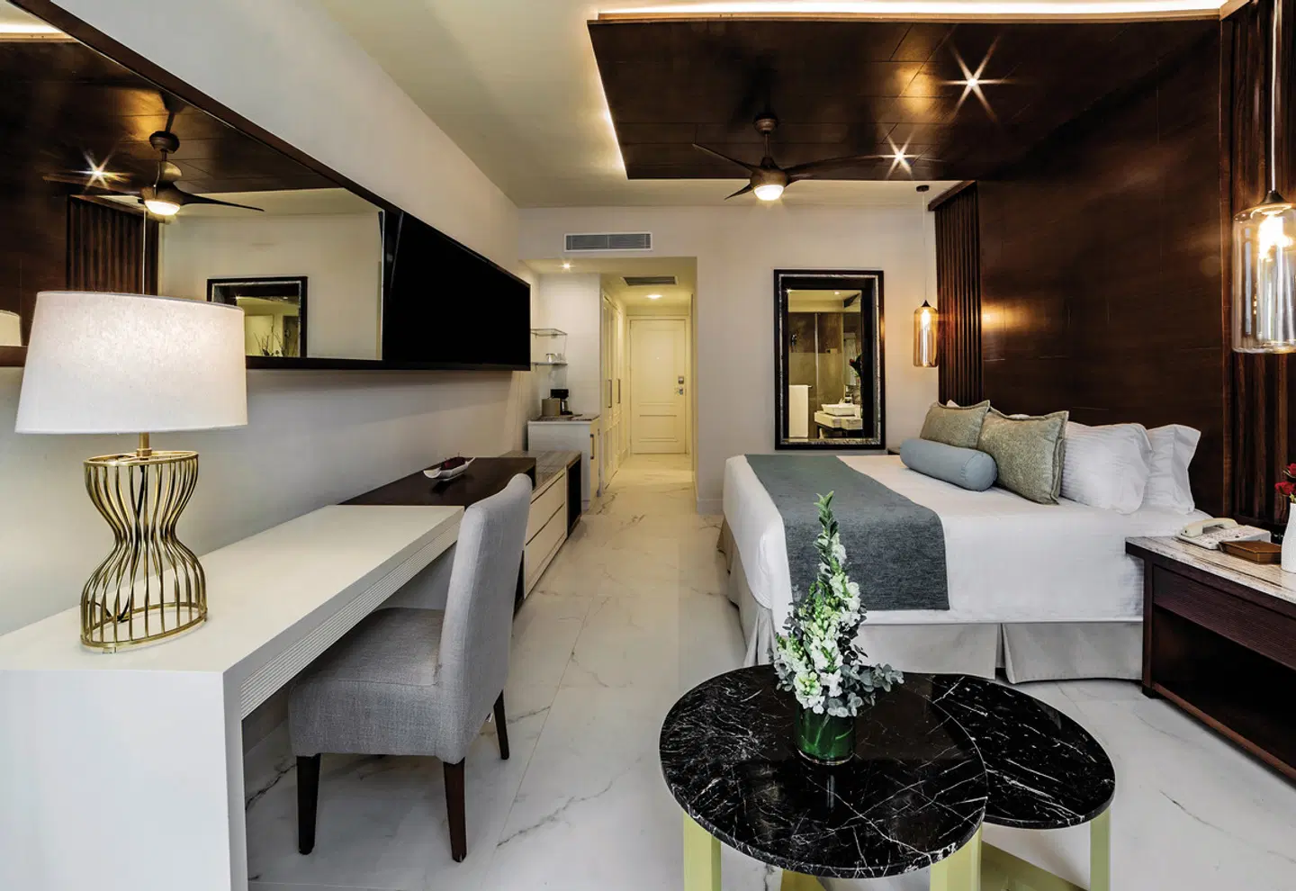 Secrets Royal Beach Punta Cana LOUNGE_LOBBY