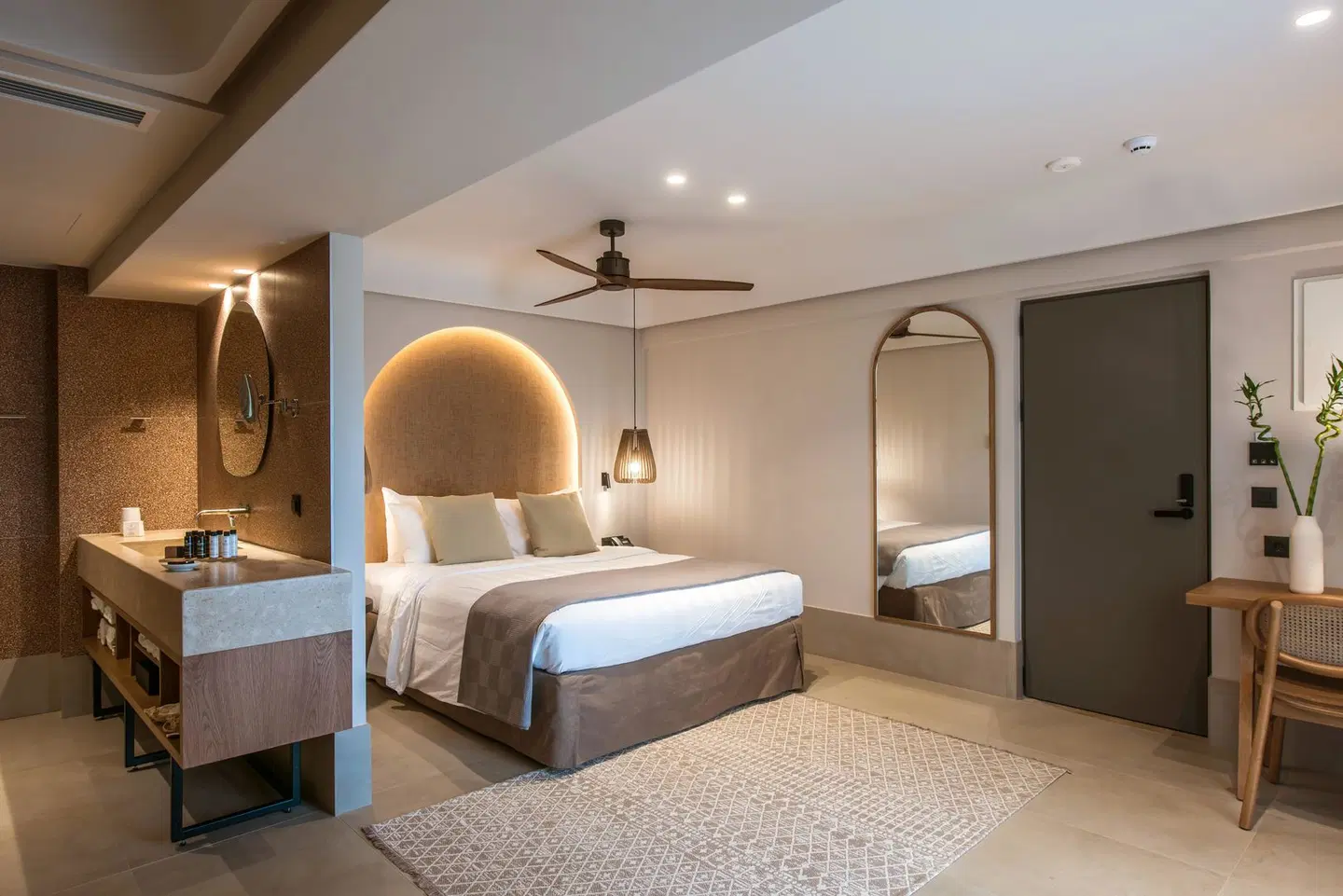 Paralos Venus Suites ROOM_EXAMPLE