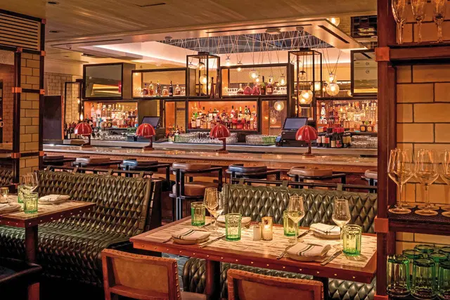 MOXY New York Times Square Restaurant