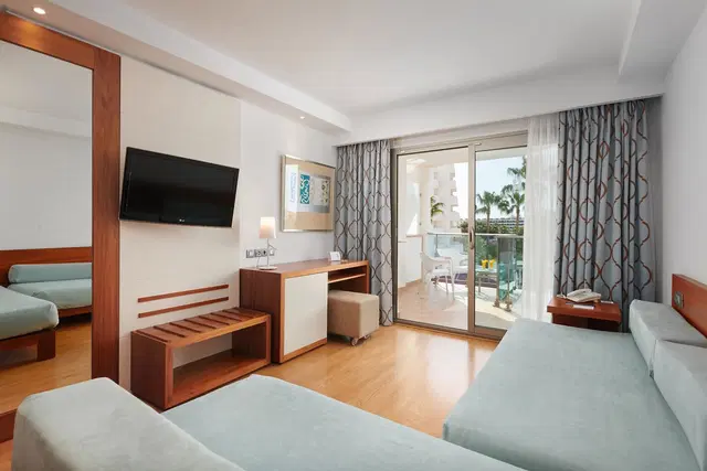 Hipotels Cala Millor Park ROOM_EXAMPLE
