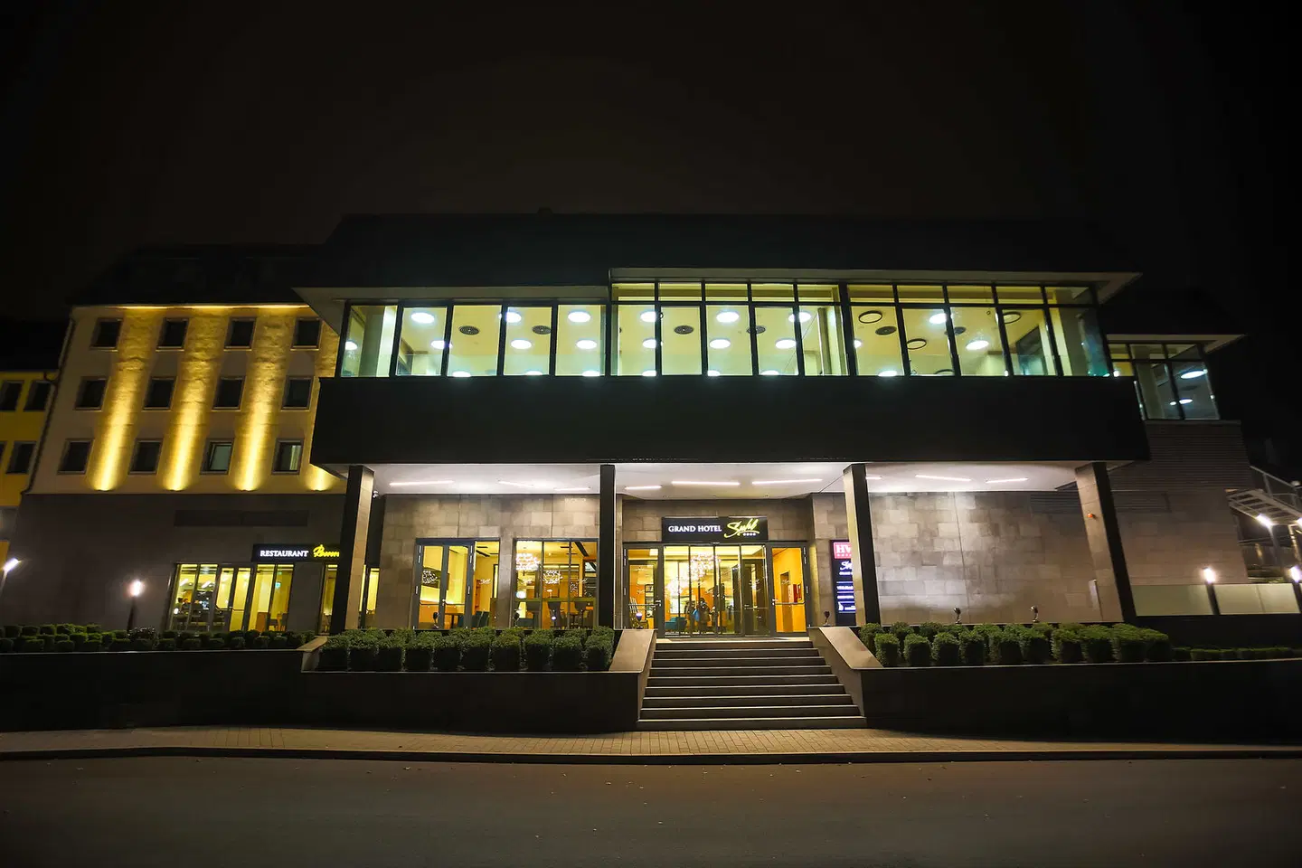 HVD Grand Hotel Suhl EXTERIOR