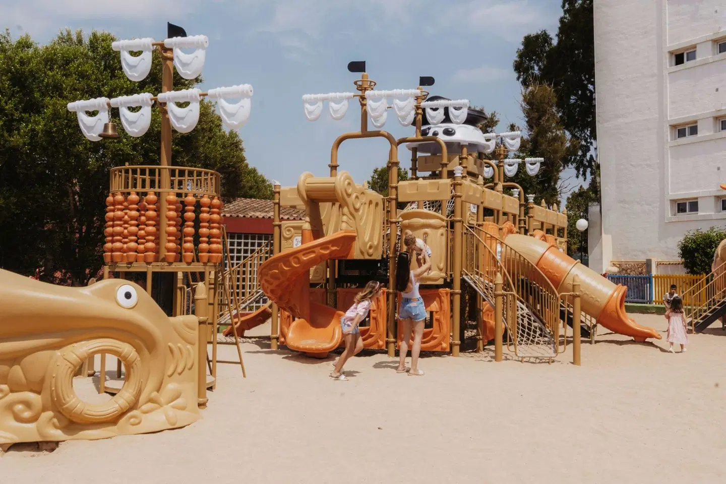 HYB Eurocalas WATER_BASED_ACTIVITIES