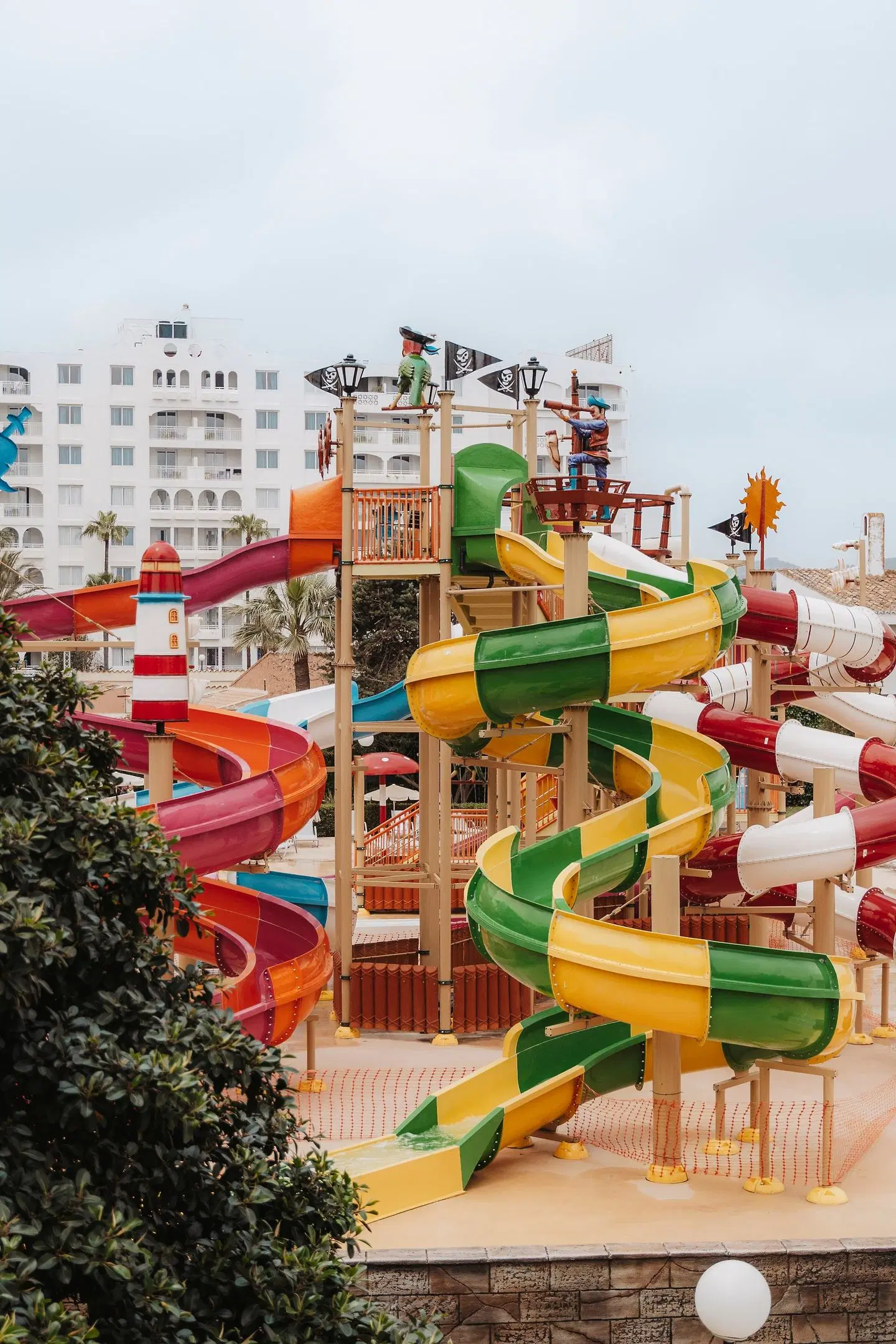 HYB Eurocalas WATER_BASED_ACTIVITIES