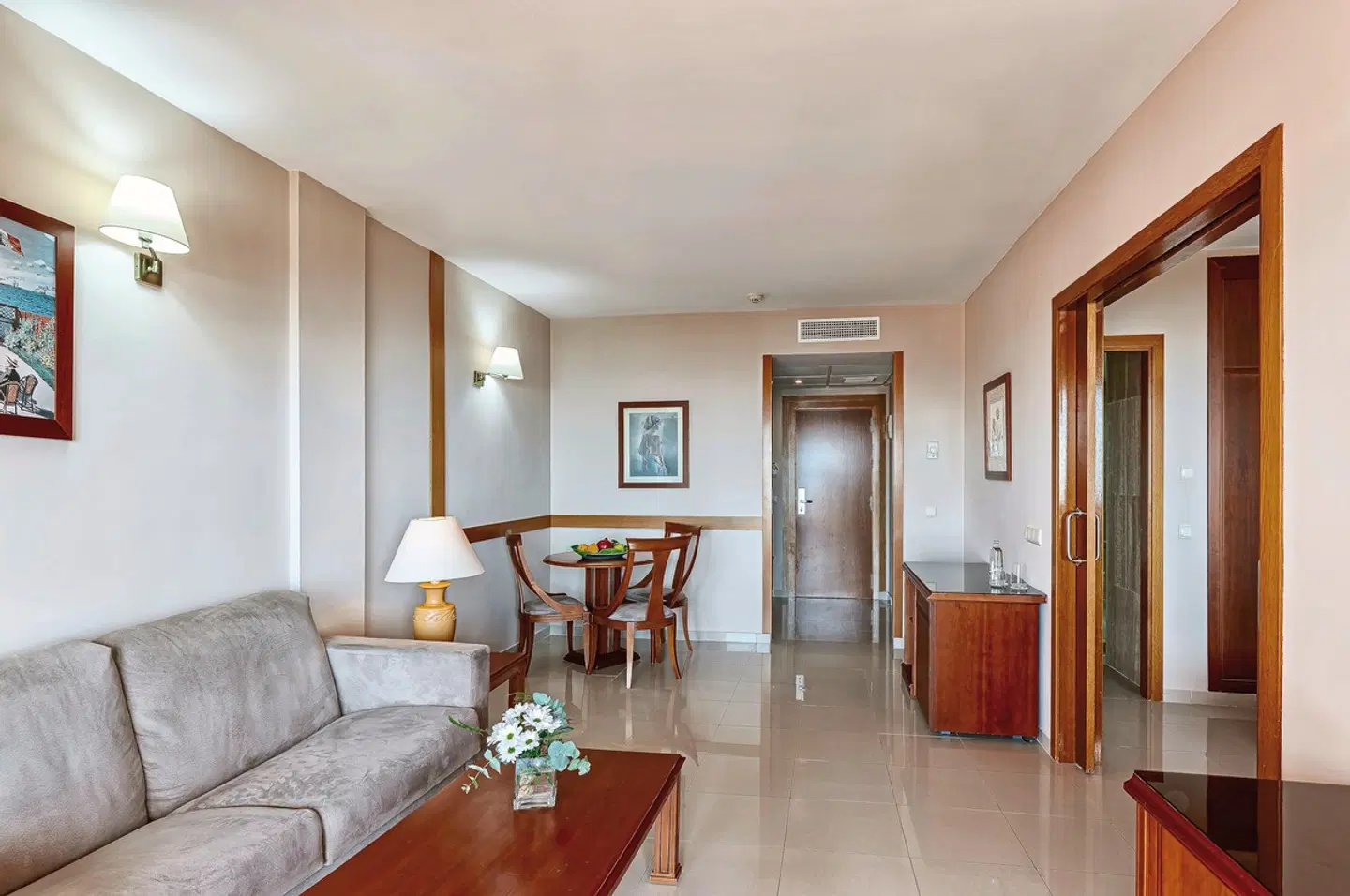 Hotel Bahia Tropical ROOM_EXAMPLE