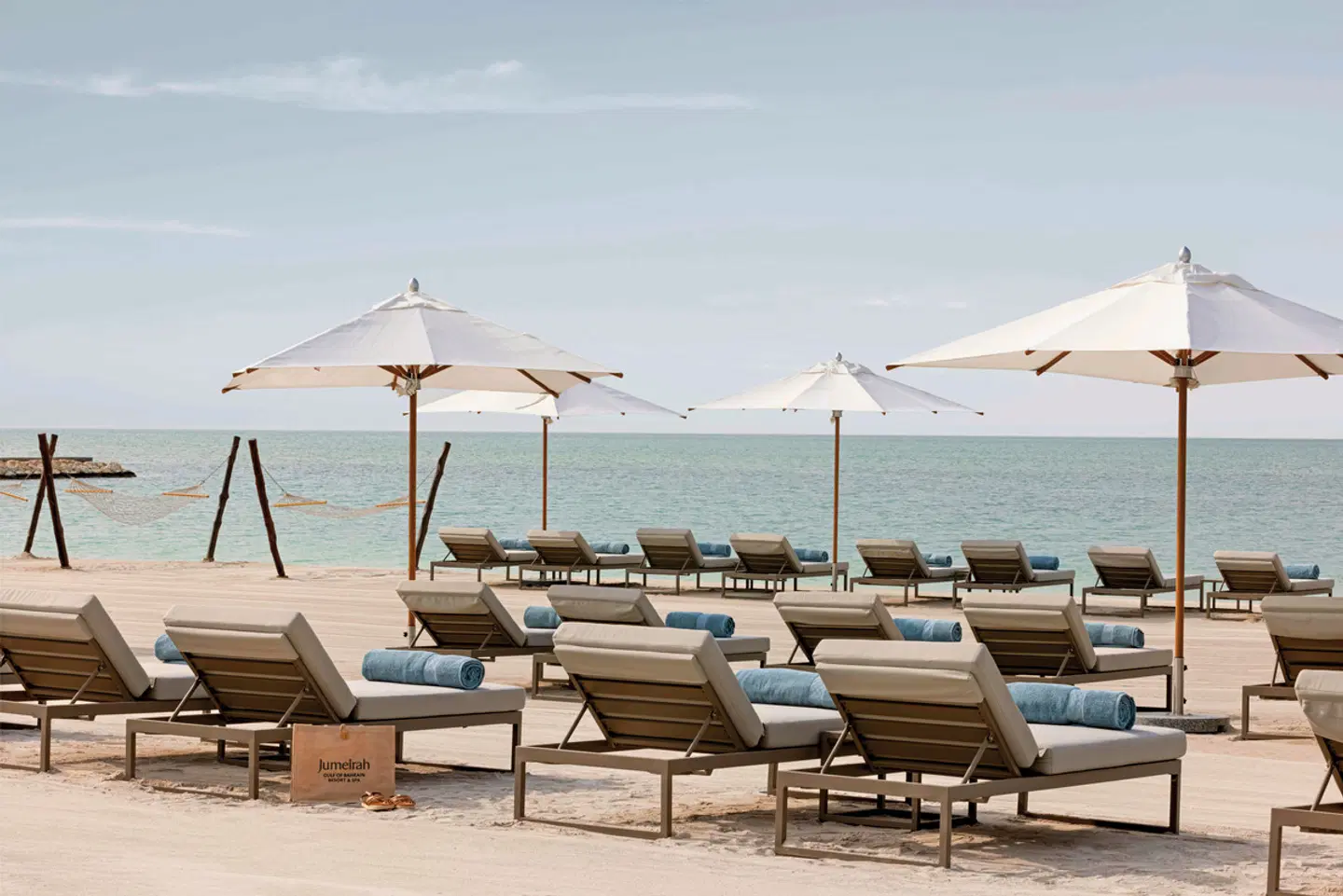 Jumeirah Gulf of Bahrain Strand