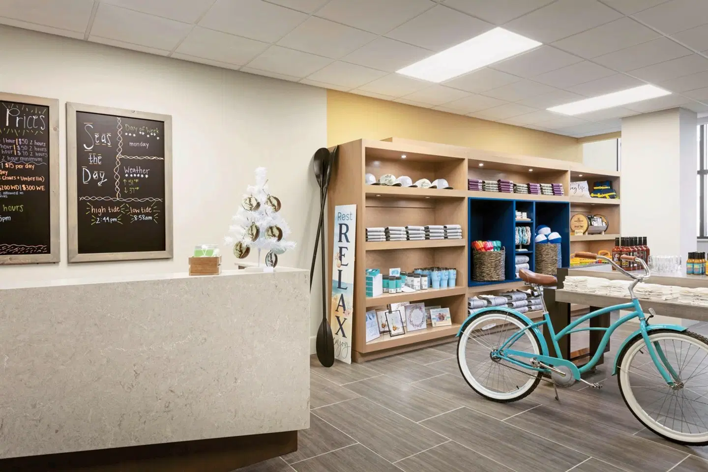 Delta Hotels Virginia Beach Waterfront Bar