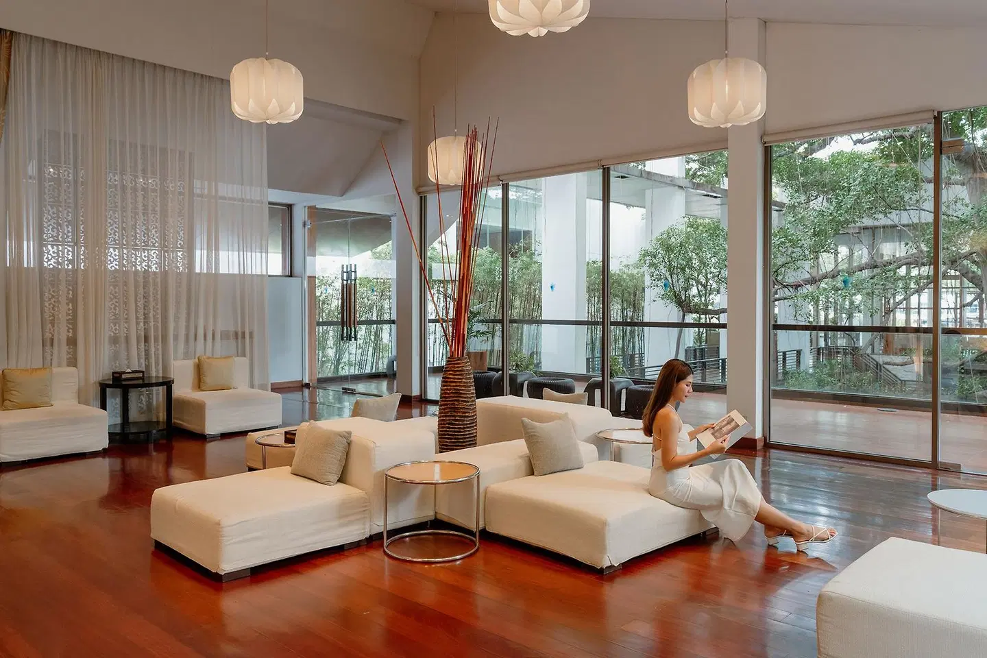 Millennium Hilton Bangkok LOUNGE_LOBBY