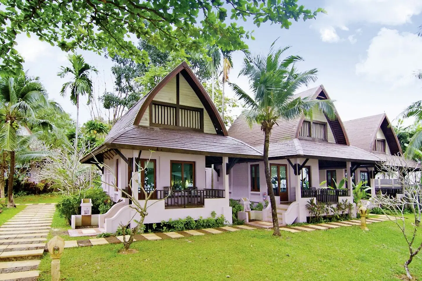 Barali Beach Resort & Spa EXTERIOR