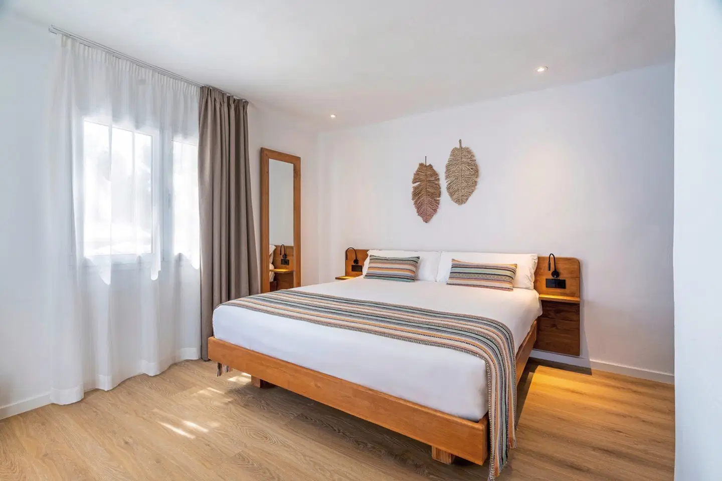 FERGUS Style Punta Arabí ROOM_EXAMPLE