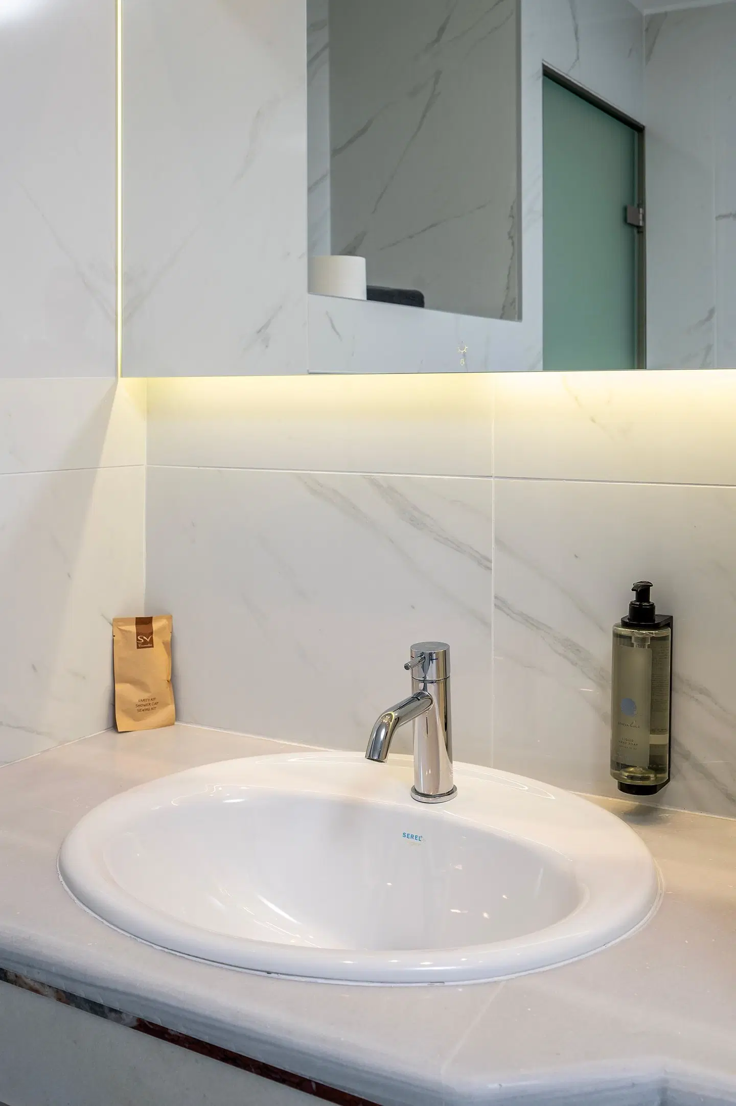 Athina Palace Resort&Spa Badezimmer