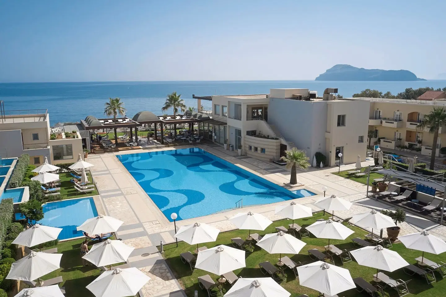 Minoa Palace Resort OUTDOOR_POOL