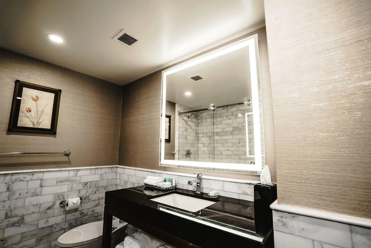 Lord Elgin Hotel Badezimmer