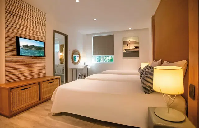 Canonnier Beachcomber Golf Resort & Spa ROOM_EXAMPLE