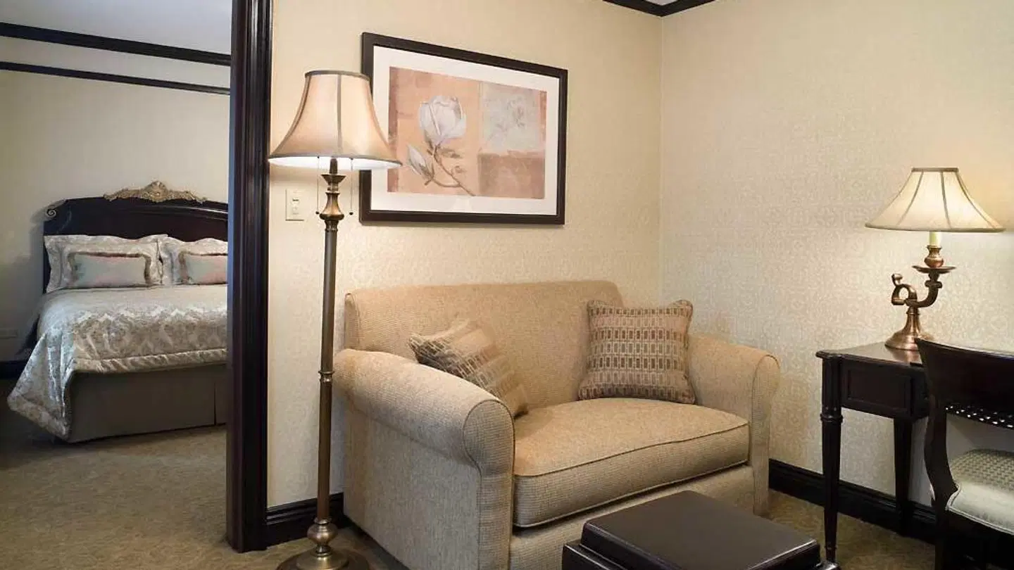 The Lucerne ROOM_EXAMPLE