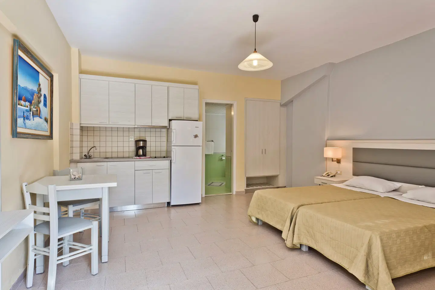 Popi's Studios ROOM_EXAMPLE