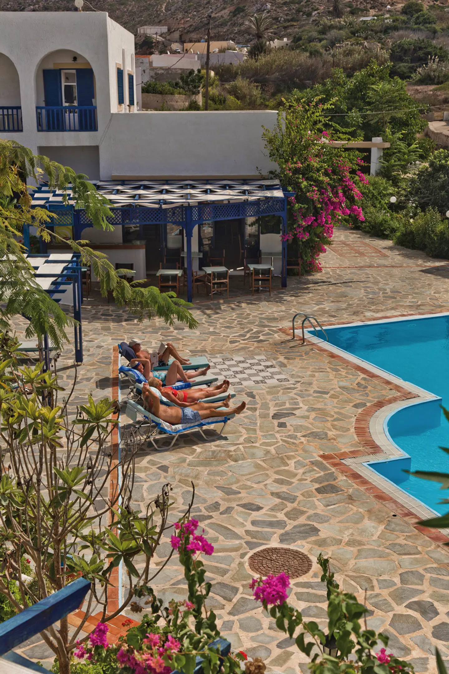 Popi's Studios Strand