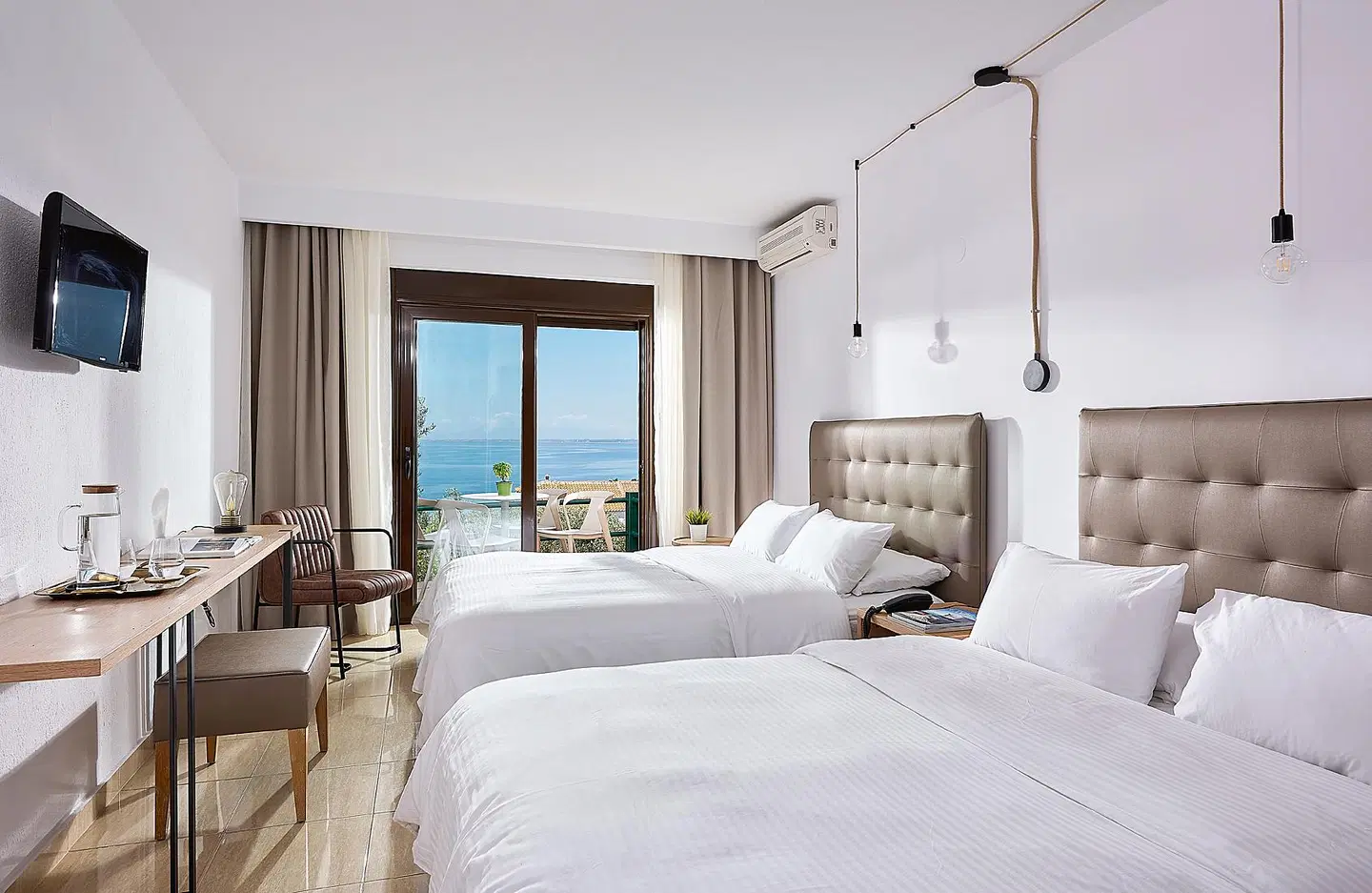 Glavas Inn ROOM_EXAMPLE