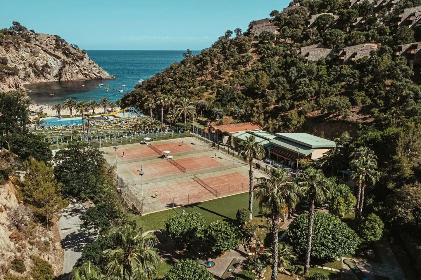 Zel Costa Brava SPORTS_AND_LEISURE