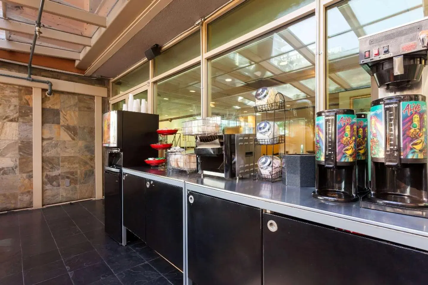 Vancouver Airport Hotel Bar