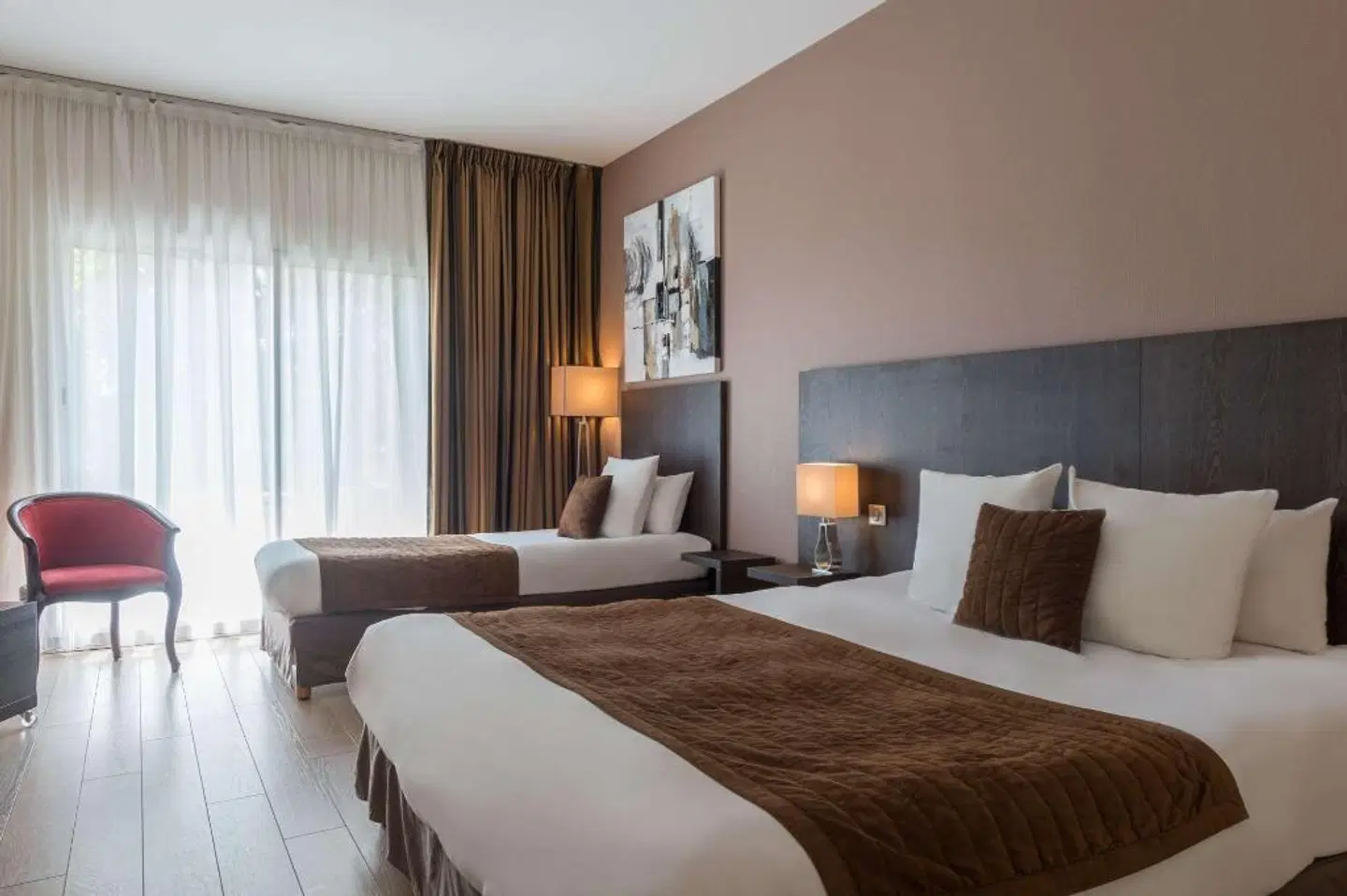 Inter-Hotel du Golf de l'Ailette ROOM_EXAMPLE