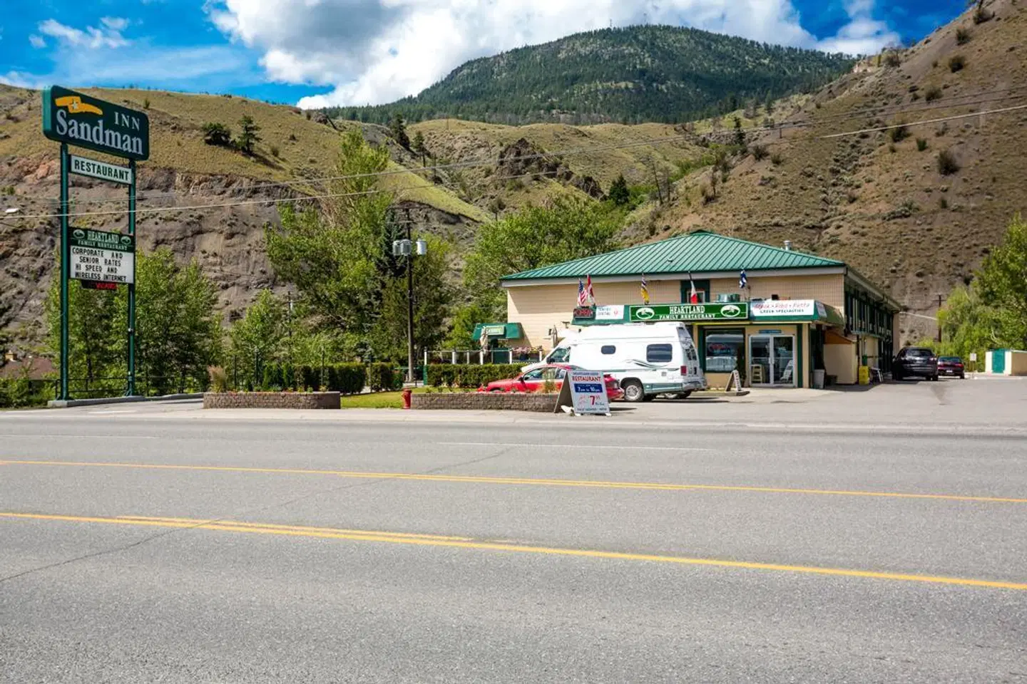 Sandman Inn Cache Creek LANDSCAPE