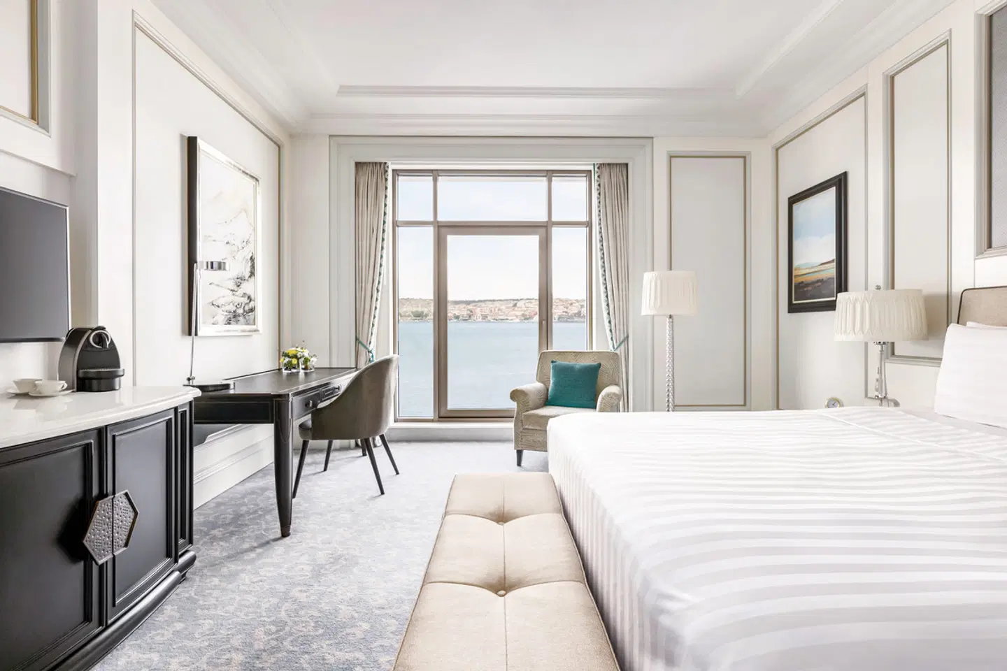 Shangri-La Bosphorus, Istanbul ROOM_EXAMPLE