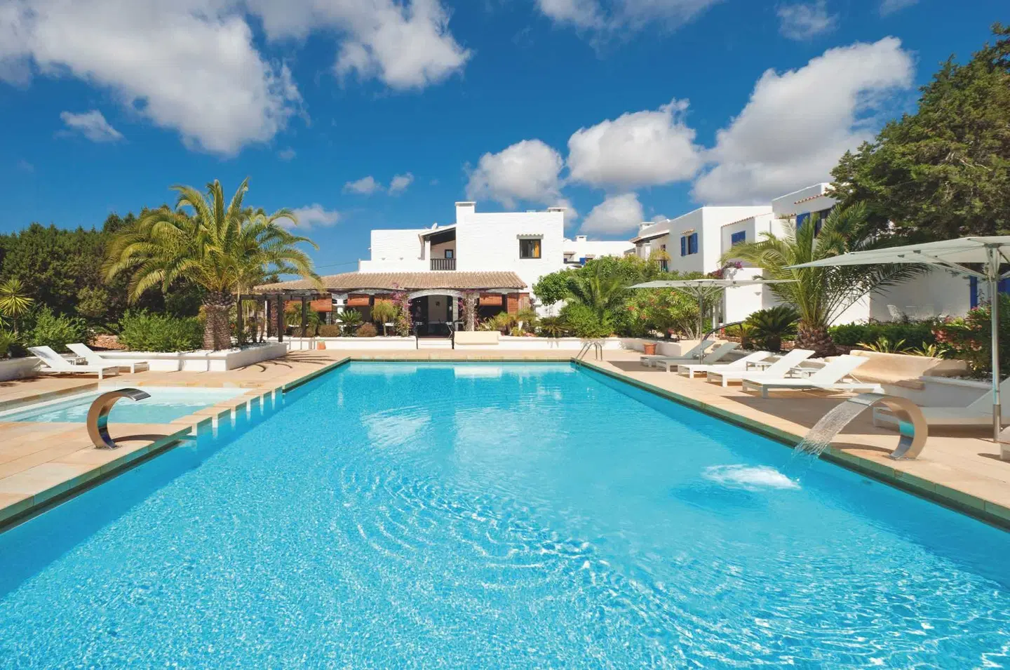 Paraíso de los Pinos OUTDOOR_POOL