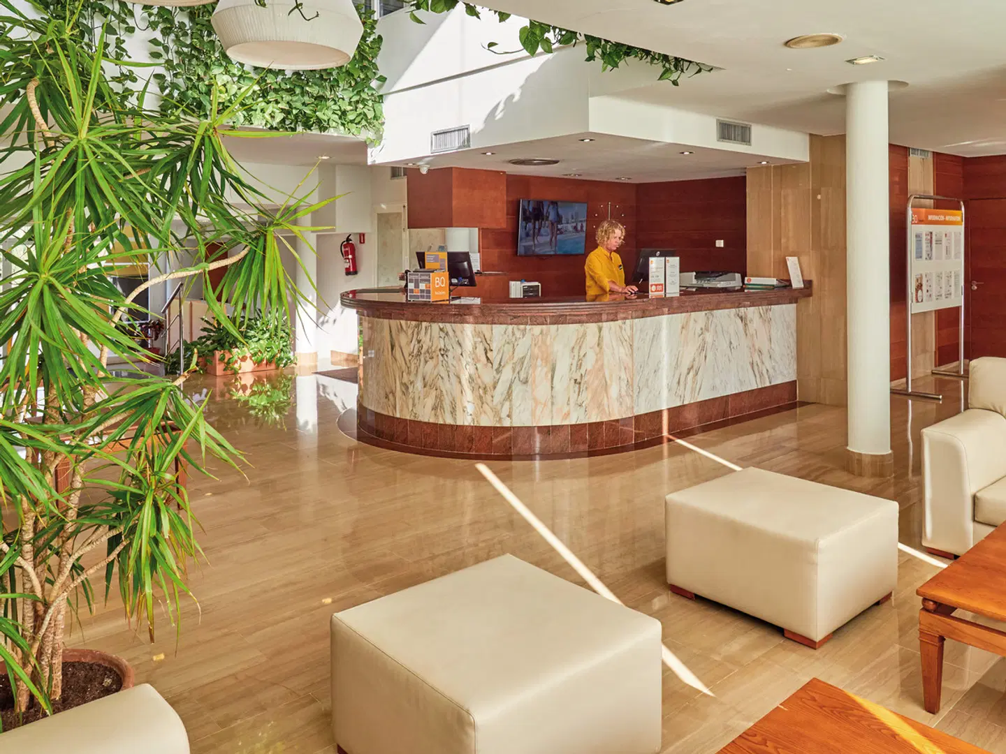 BQ Alcudia Sun Village Bar