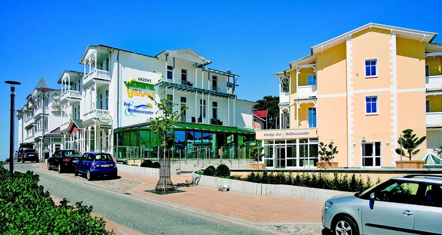 AKZENT Waldhotel Rügen EXTERIOR