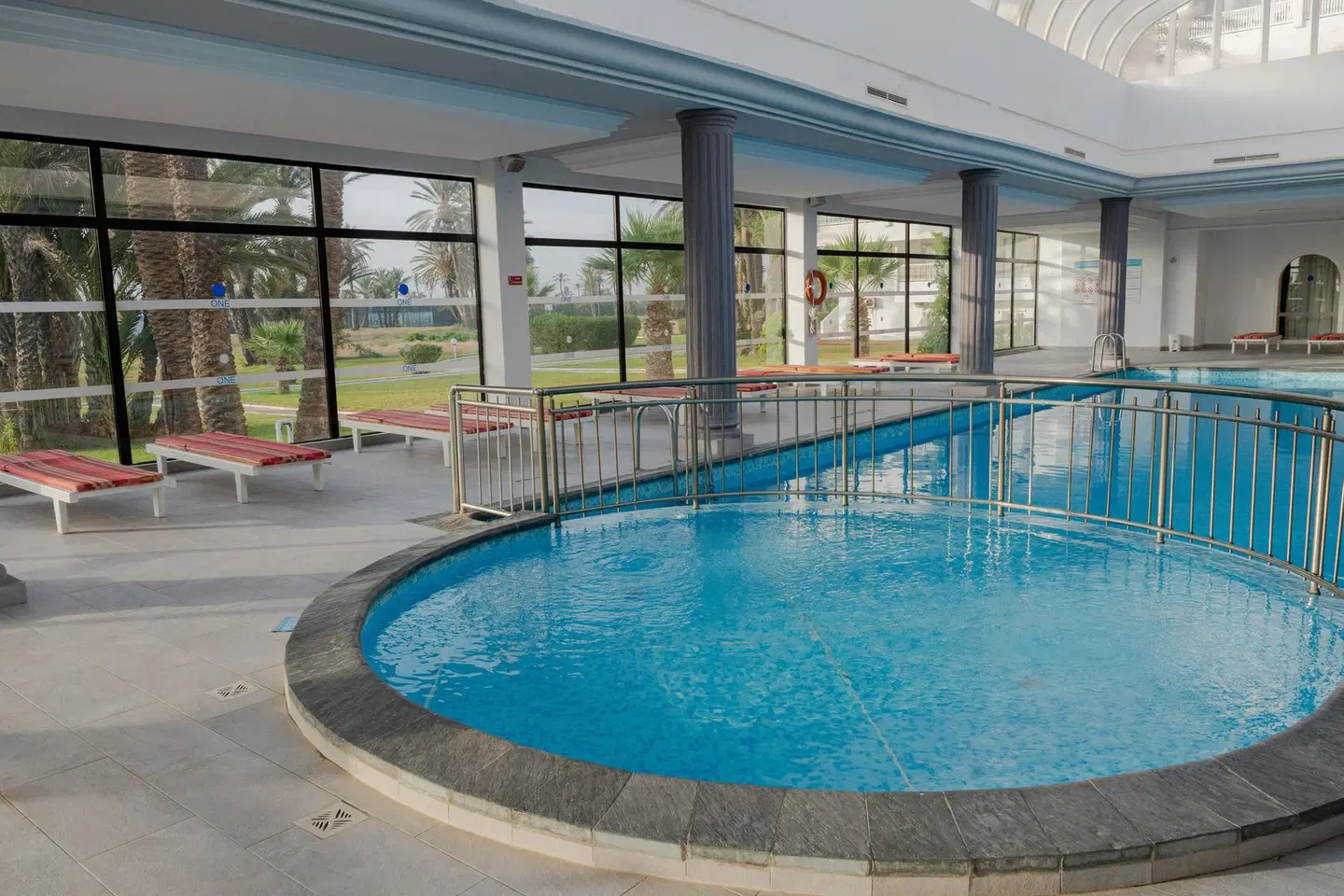 Calimera One Resort Jockey Hallenbad