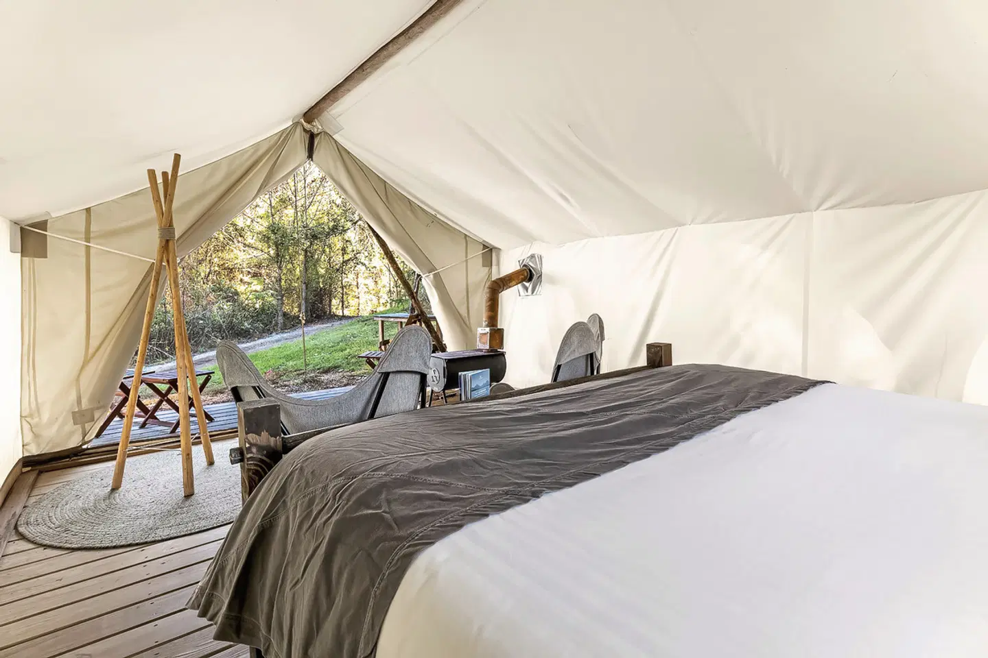 Under Canvas Great Smoky Mountains ROOM_EXAMPLE