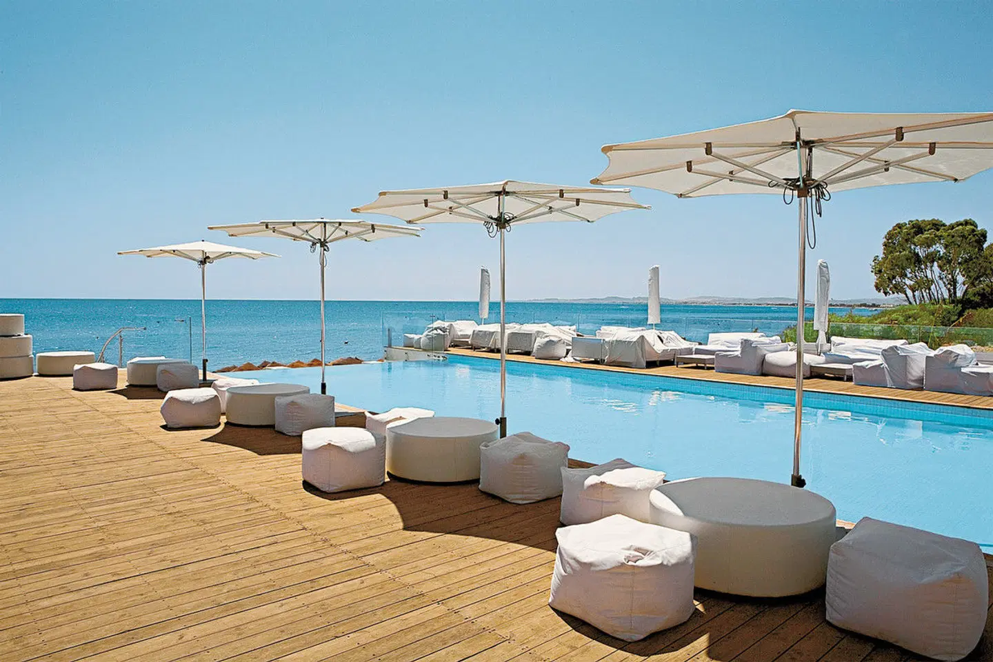 The Sindbad OUTDOOR_POOL