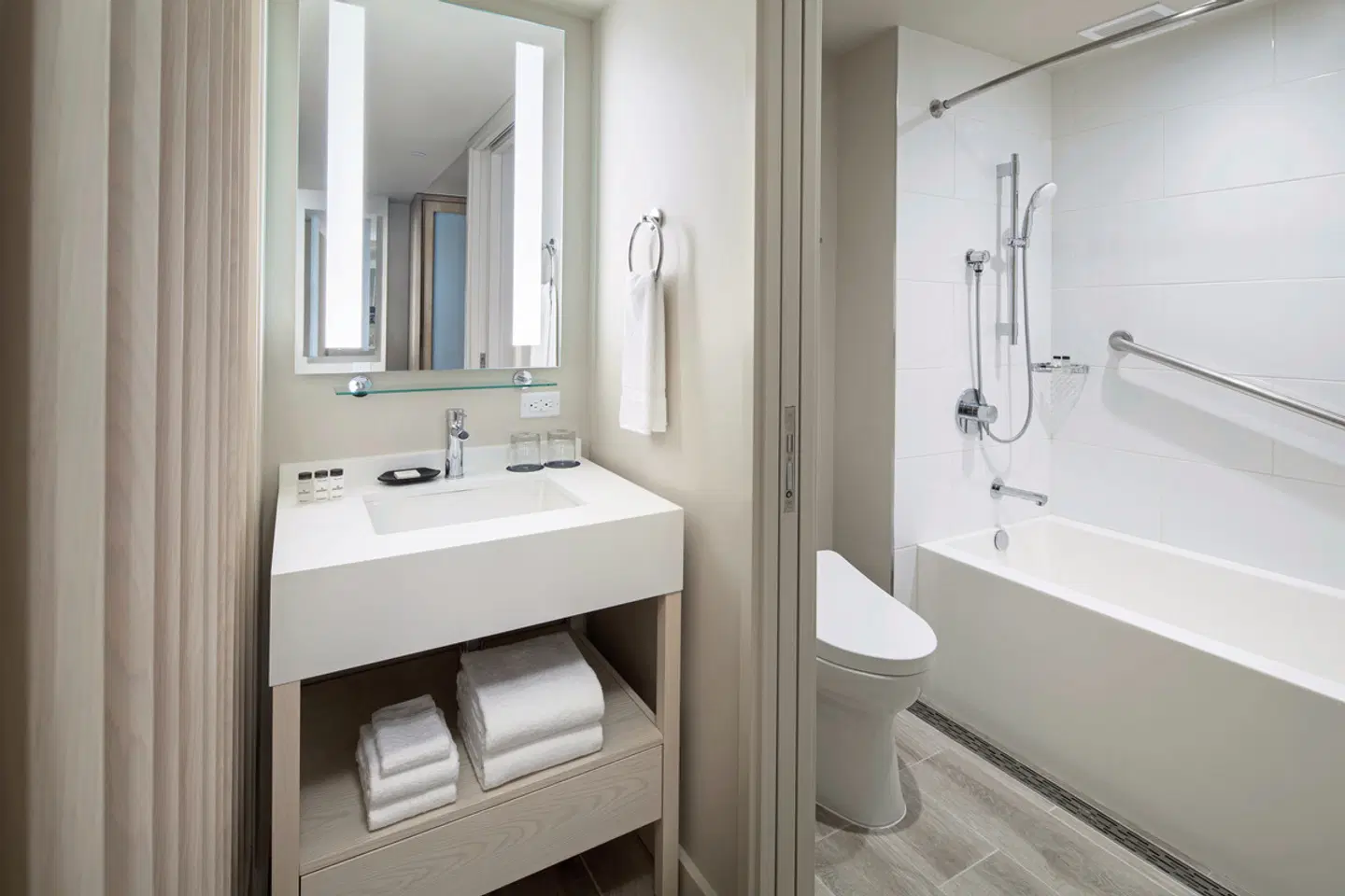 Sheraton Waikiki Beach Resort Badezimmer