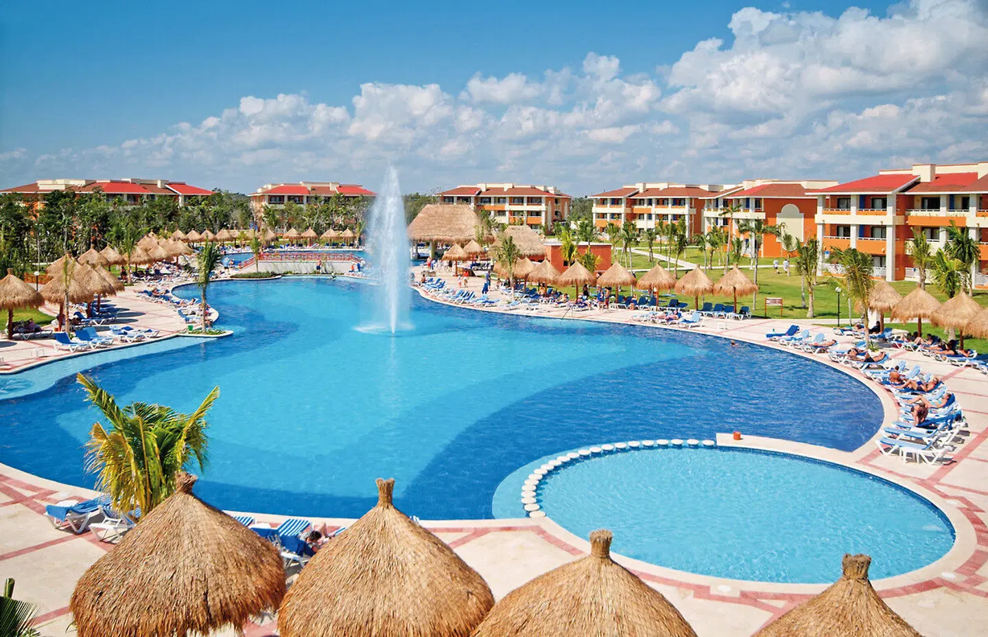 Bahia Principe Grand Coba OUTDOOR_POOL