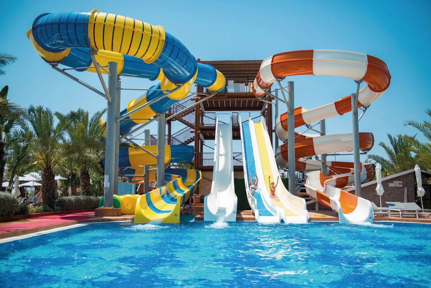 Quattro Beach Spa & Resort OUTDOOR_POOL