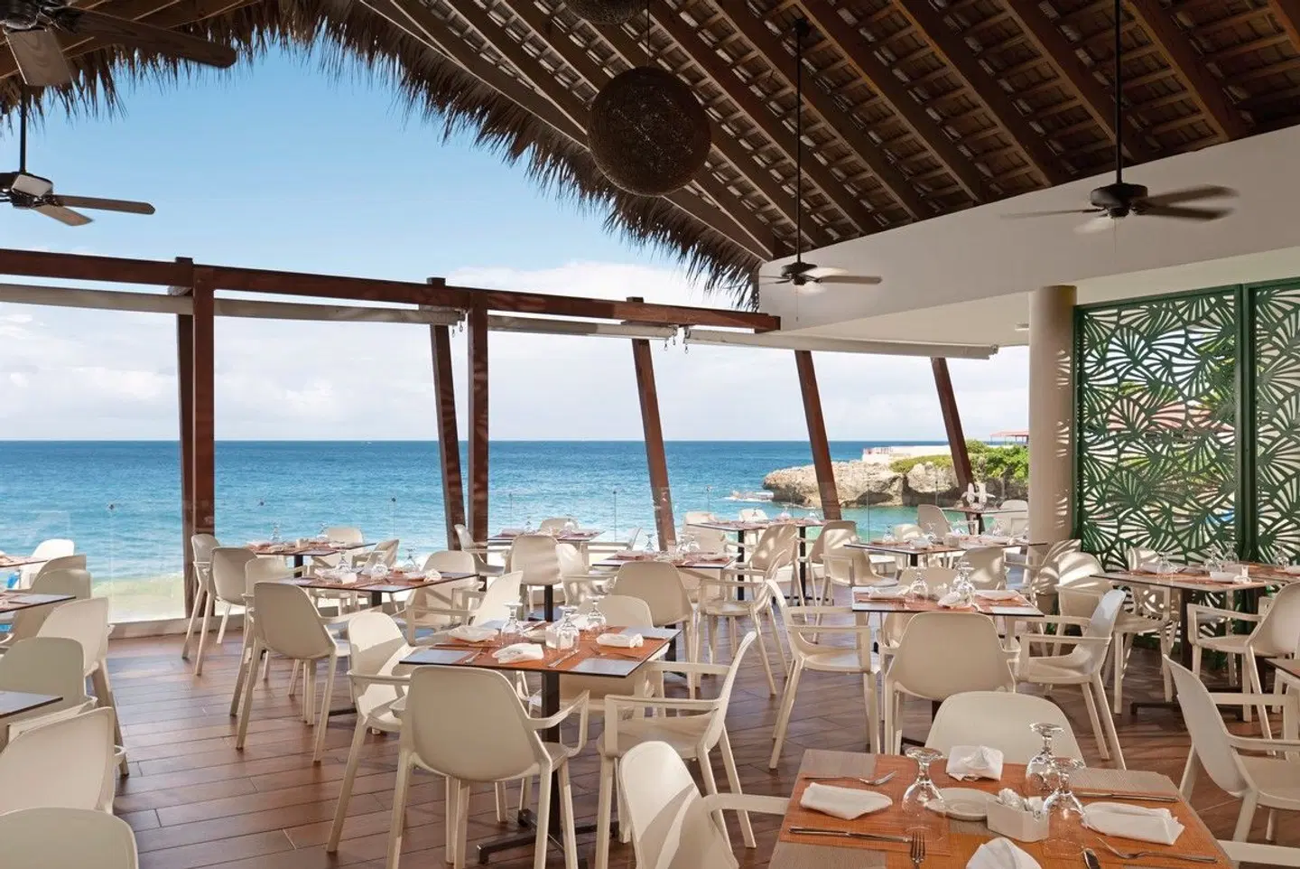 Select at Casa Marina Restaurant