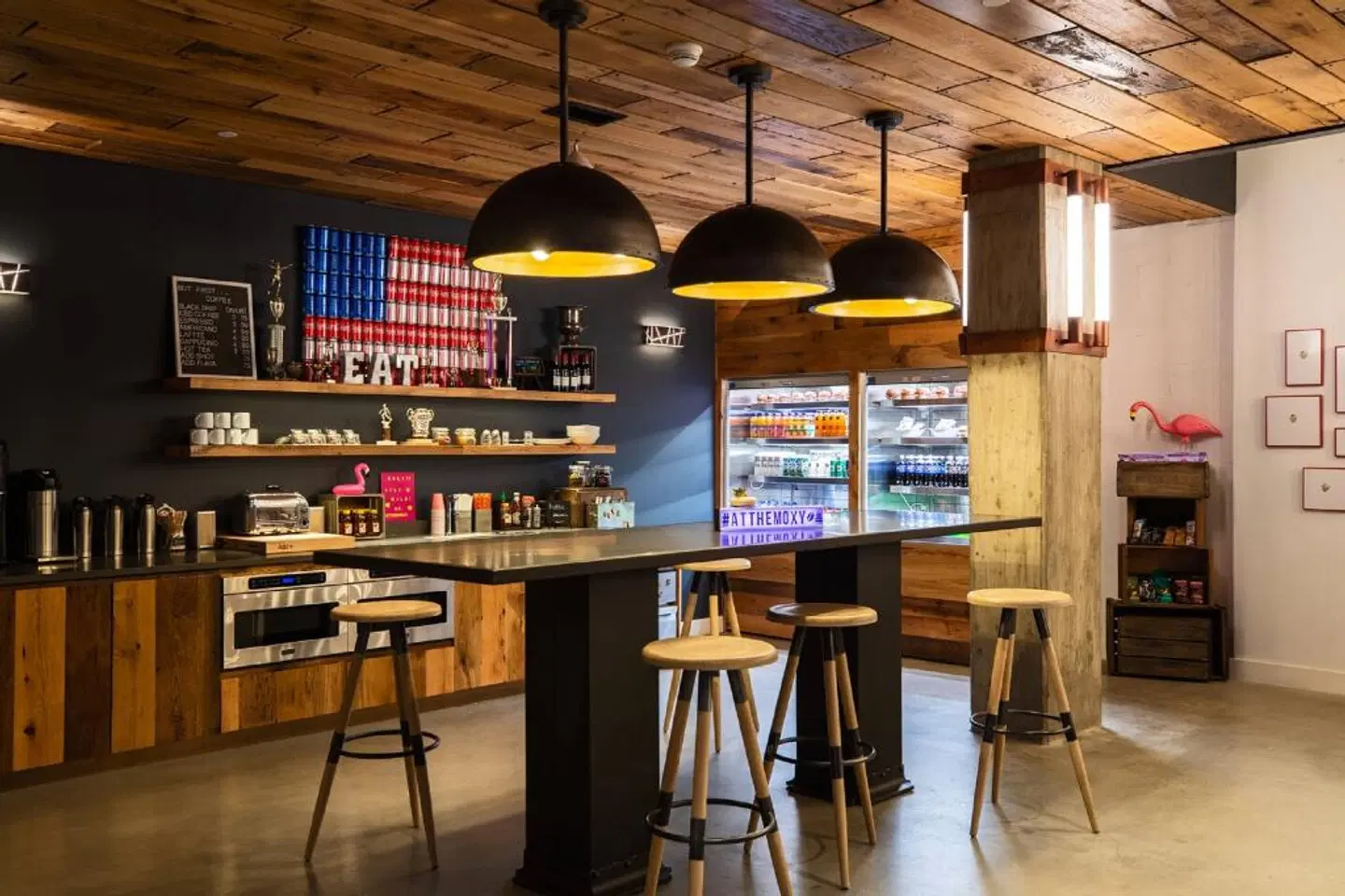 Moxy Washington, DC Downtown Bar