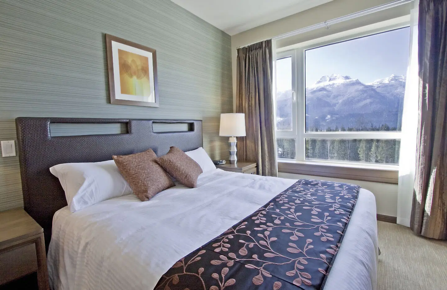 Sutton Place Hotel Revelstoke Mountain Resort ROOM_EXAMPLE
