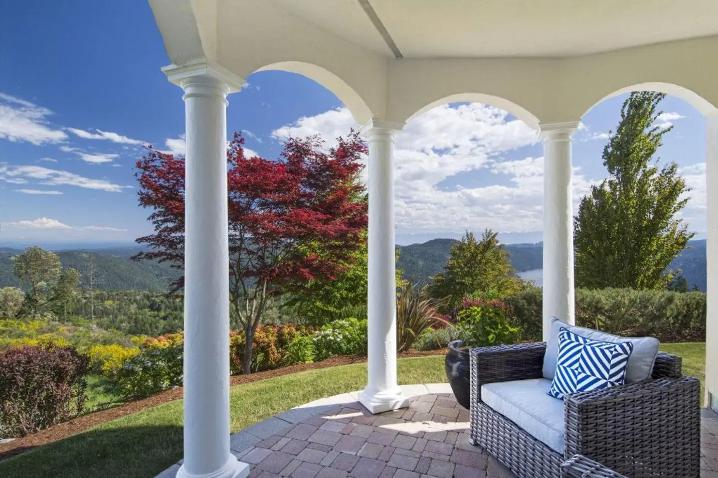 Villa Eyrie Resort Terrasse