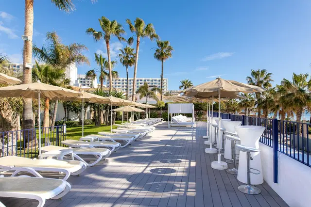 Hotel Mac Puerto Marina Terrasse