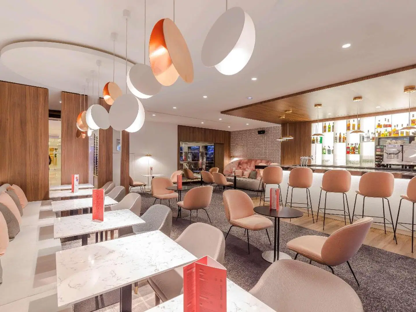 Novotel Paris Centre Eiffel Tower Hotel Bar