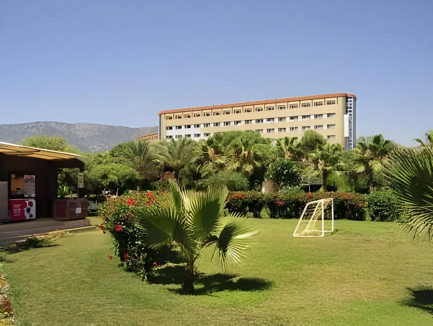 K'rb'y'k Resort Hotel EXTERIOR