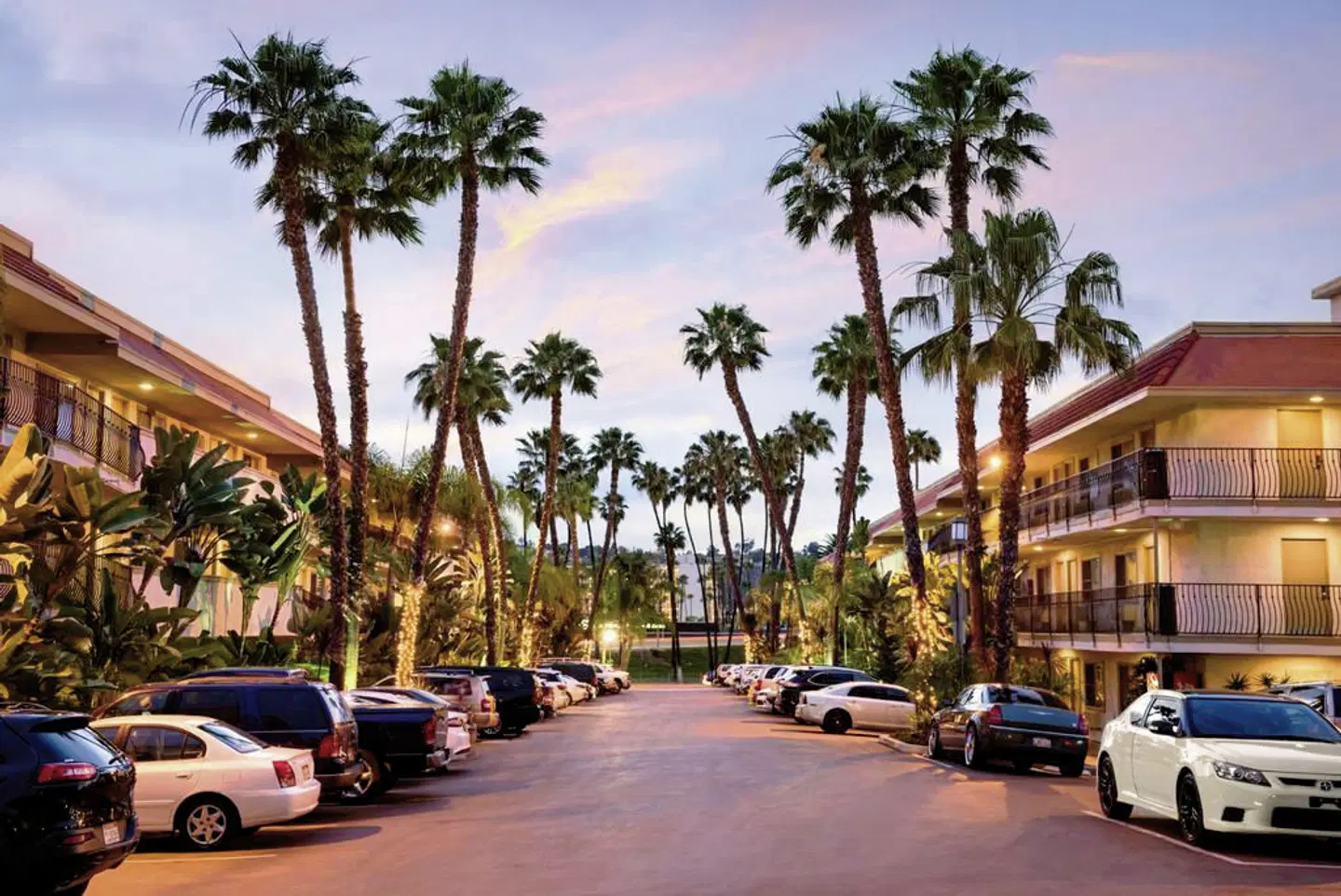 Days Inn by Wyndham San Diego Hotel Circle Garten