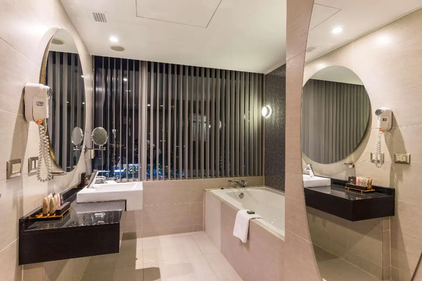 Best Western Premier Marina Las Condes Badezimmer