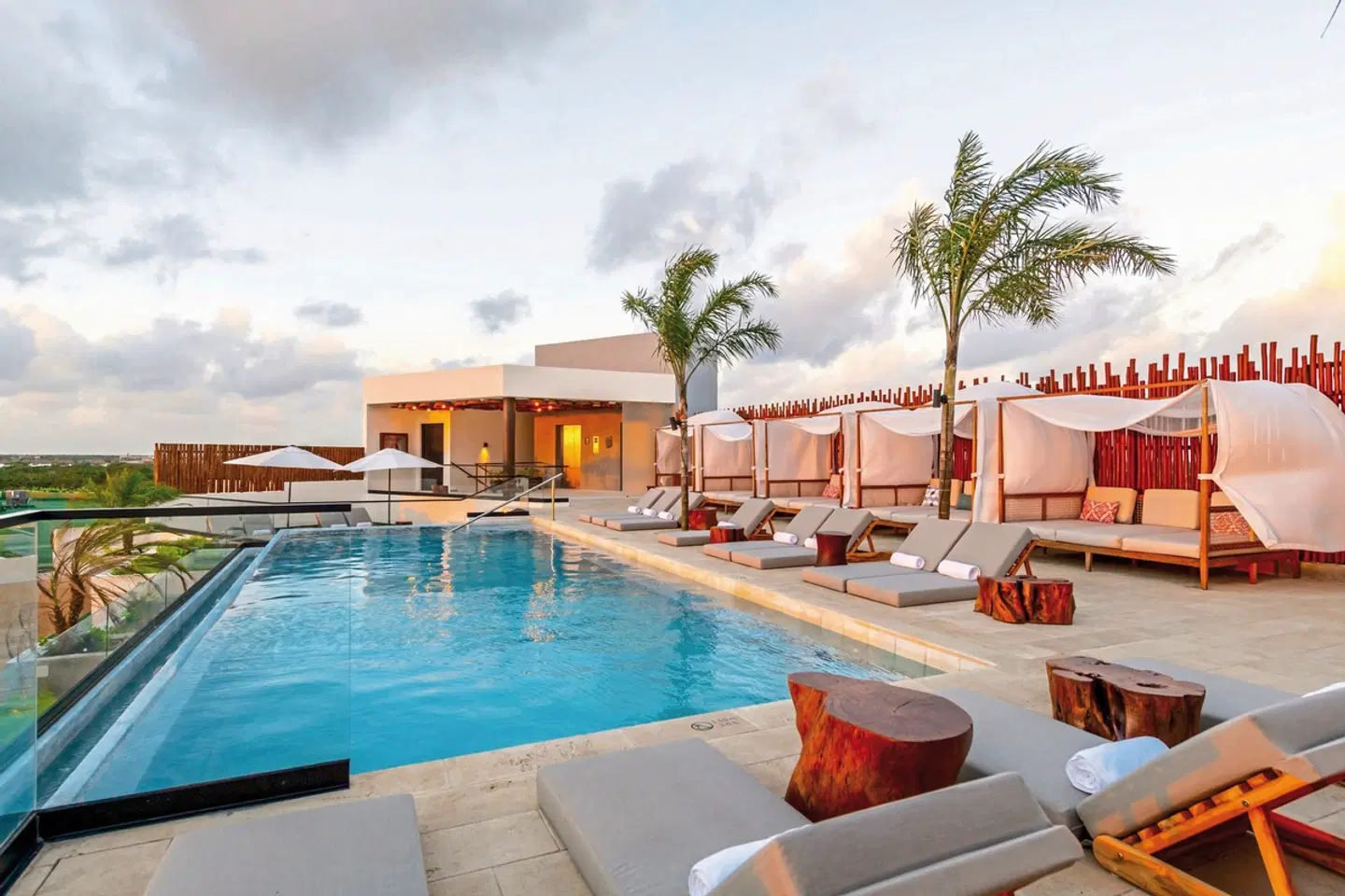 Aloft Tulum OUTDOOR_POOL
