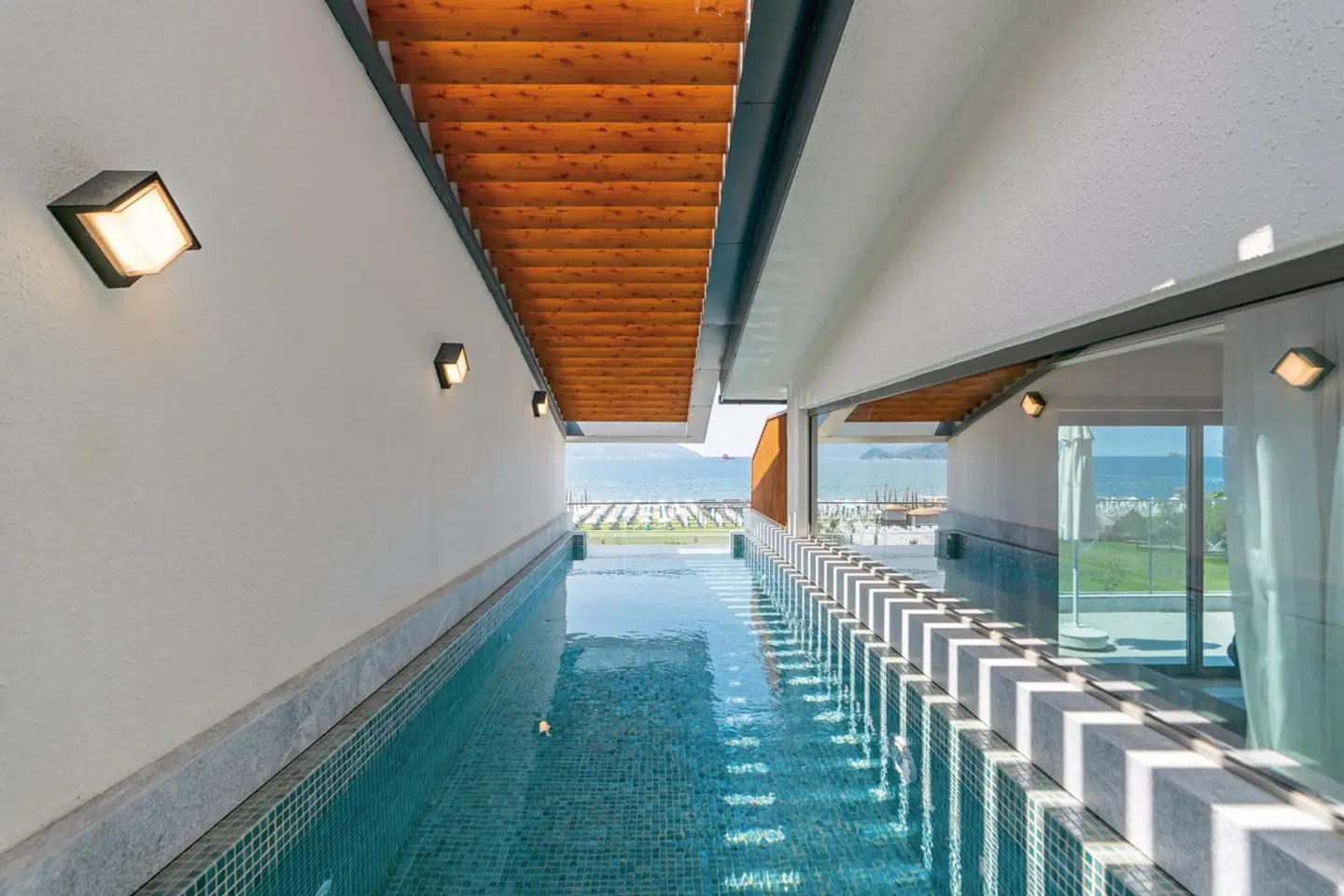 Liberty Fabay Hallenbad