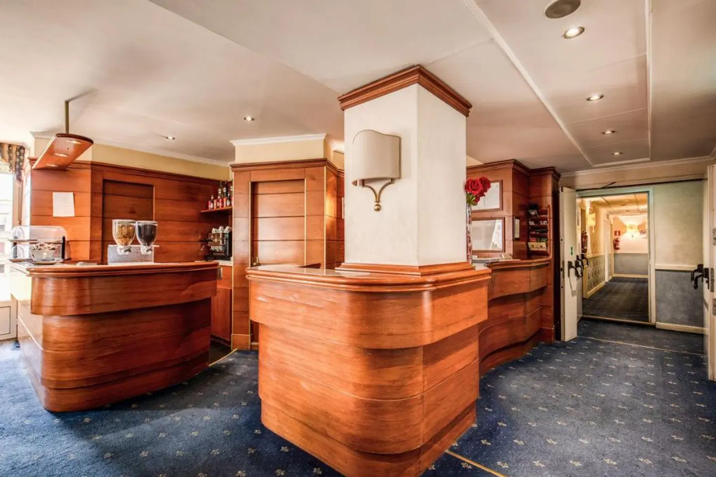 Hotel Laura LOUNGE_LOBBY